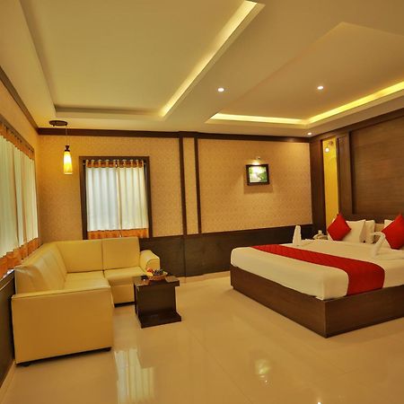 Sea View Resort-& Spa Cherai Cherai Beach Exterior foto