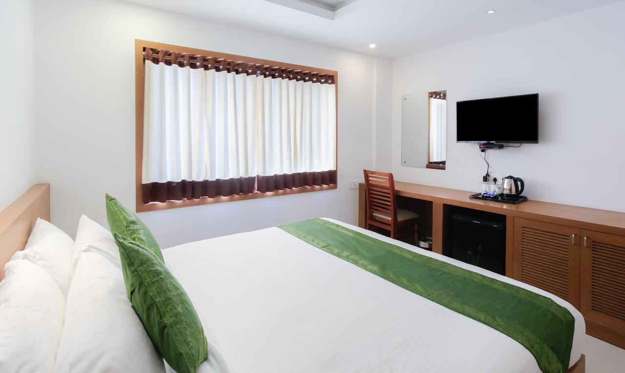 Sea View Resort-& Spa Cherai Cherai Beach Exterior foto