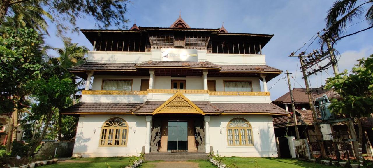 Sea View Resort-& Spa Cherai Cherai Beach Exterior foto