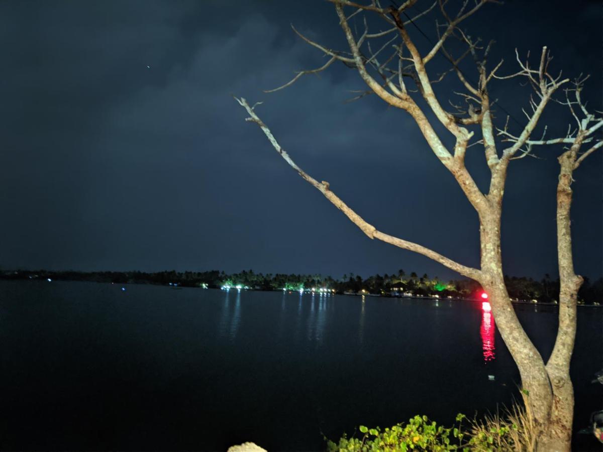 Sea View Resort-& Spa Cherai Cherai Beach Exterior foto
