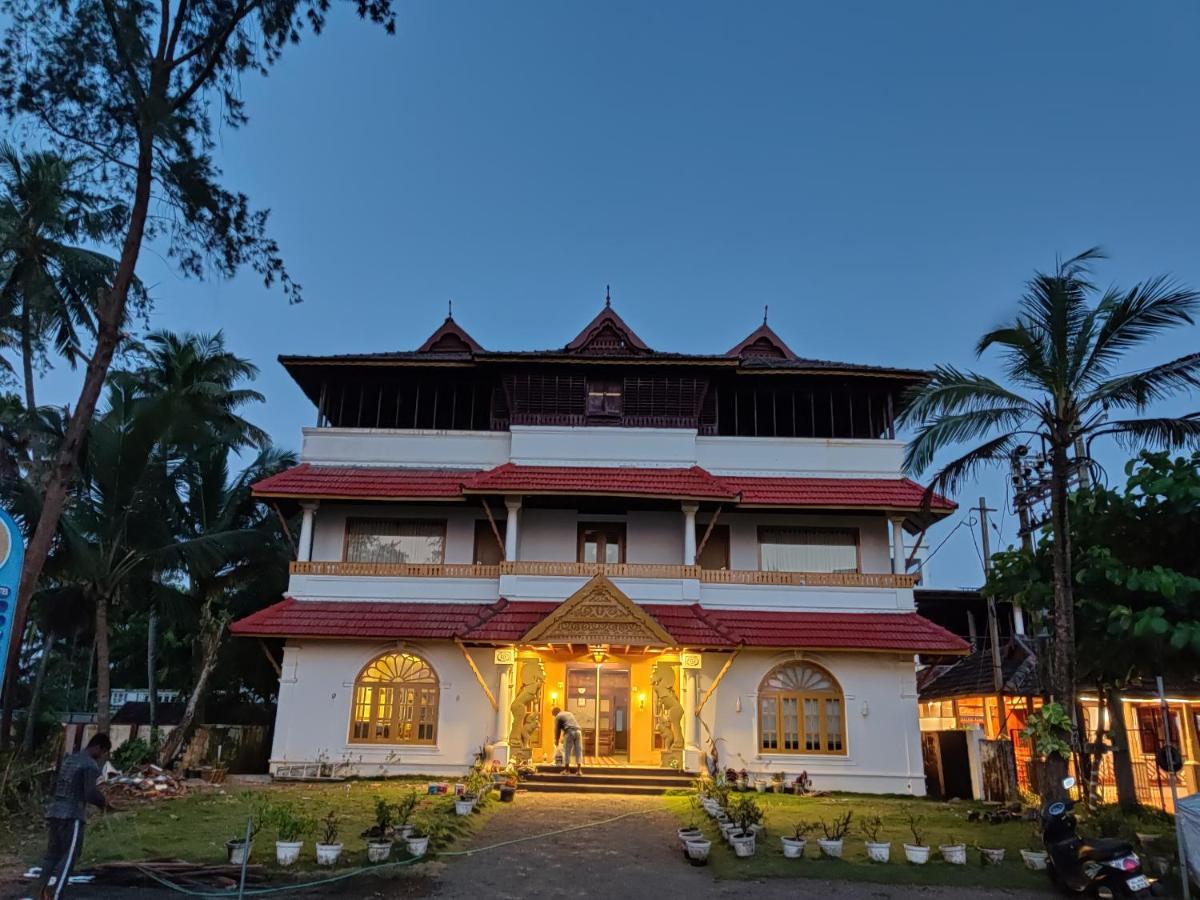 Sea View Resort-& Spa Cherai Cherai Beach Exterior foto