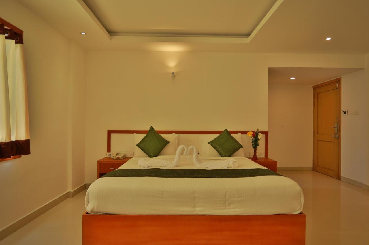 Sea View Resort-& Spa Cherai Cherai Beach Exterior foto